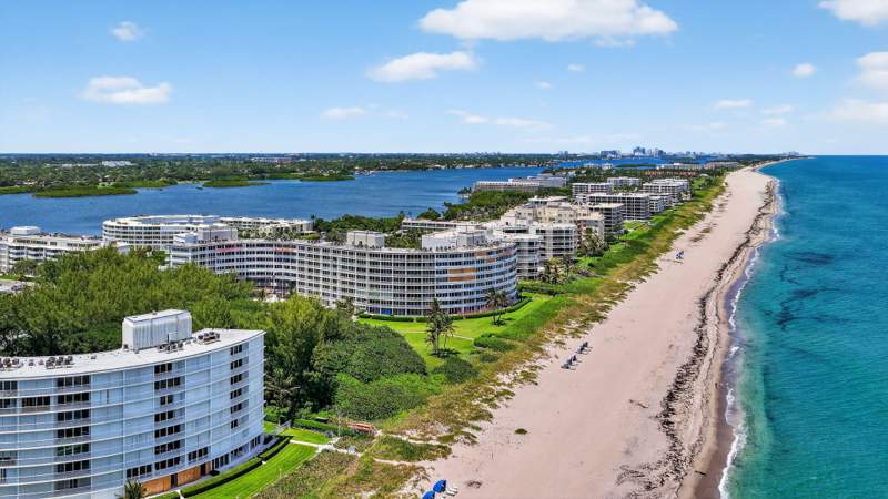 1 bedroom Condominium at 2860 S Ocean Boulevard #604, La Palma Condo, Palm Beach — photo 5