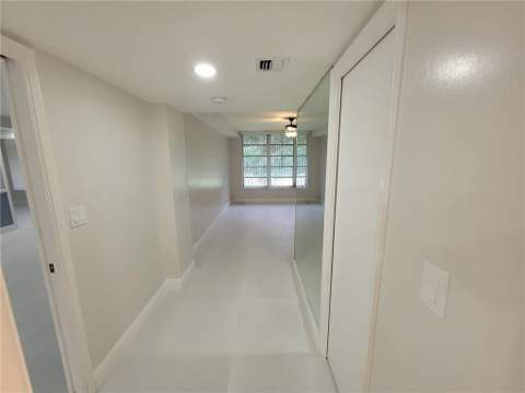 800 E Cypress Lane #202, Pompano Beach FL - photo 11 of 85