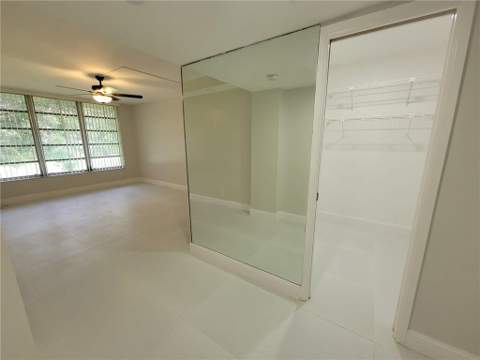 800 E Cypress Lane #202, Pompano Beach FL - photo 21 of 85