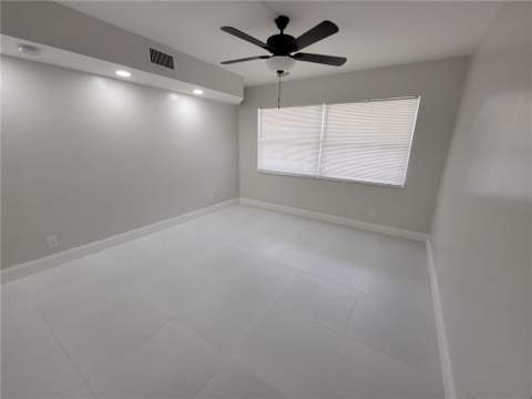 800 E Cypress Lane #202, Pompano Beach FL - photo 23 of 85