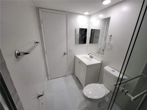 800 E Cypress Lane #202, Pompano Beach FL - photo 24 of 85