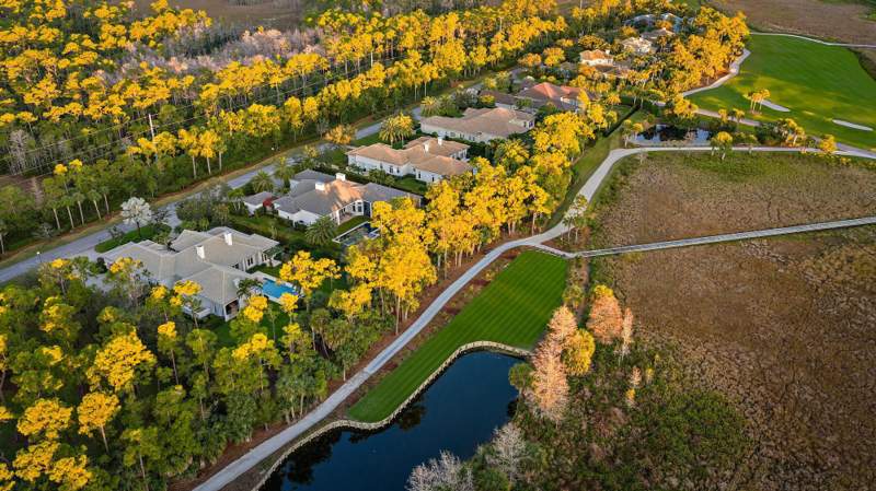 4 bedroom Single Family Residence at 12900 Hammock Crossing, Old Marsh Golf Club, Palm Beach Gardens — photo 3
