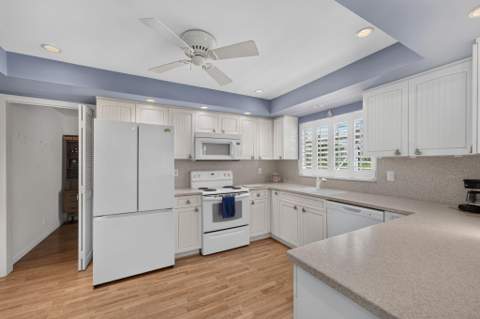 535 NE 8th Avenue, Deerfield Beach FL - photo 19 of 66