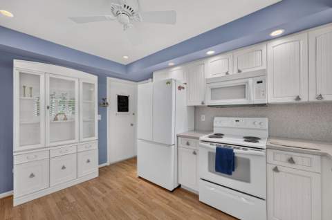 535 NE 8th Avenue, Deerfield Beach FL - photo 22 of 66