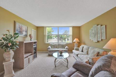 6850 Royal Palm Boulevard #202G, Margate FL - photo 14 of 31