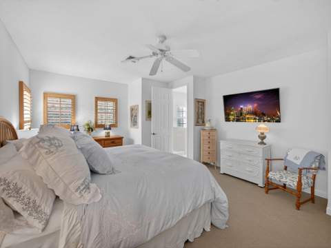 631 Moondancer Court, Palm Beach Gardens FL - photo 15 of 73