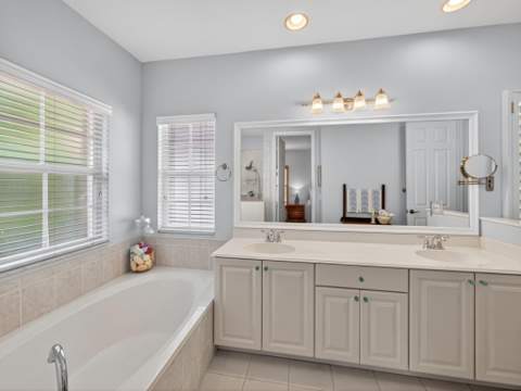 631 Moondancer Court, Palm Beach Gardens FL - photo 18 of 73