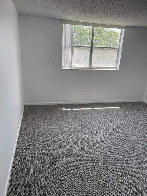 480 Executive Center Drive #3H, West Palm Beach FL - photo 13 of 46