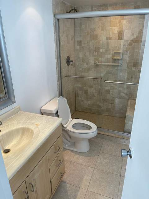 480 Executive Center Drive #3H, West Palm Beach FL - photo 22 of 46