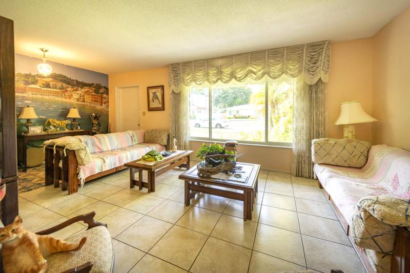 3 bedroom Single Family Residence at 7321 NW 14th Street, Mirror Lake Estates Sec 8, Plantation — photo 5