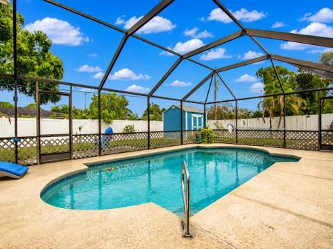 261 SE Wallace Terrace, Port St. Lucie FL - photo 19 of 25