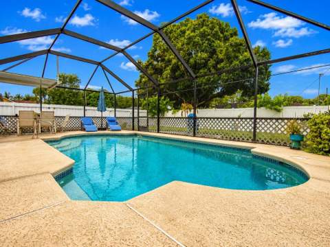 261 SE Wallace Terrace, Port St. Lucie FL - photo 20 of 25