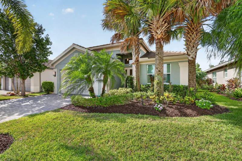 3 bedroom Single Family Residence at 11553 SW Half Moon Lake Lane, Riverland Parcel A - Plat Nine, Port St. Lucie — photo 3