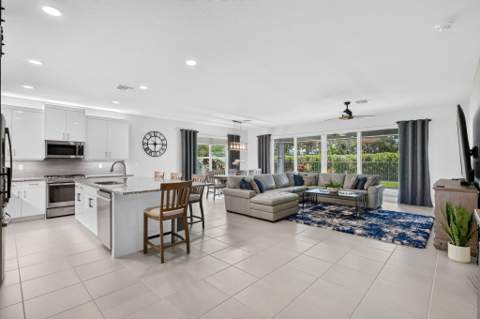 11553 SW Half Moon Lake Lane, Port St. Lucie FL - photo 9 of 104