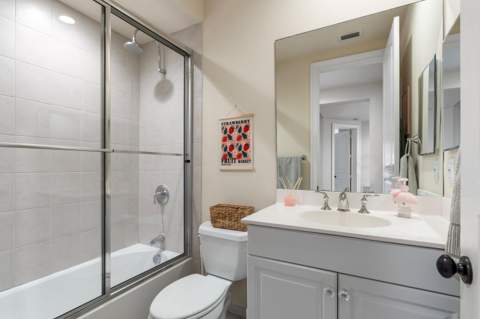 1057 E Heritage Club Circle, Delray Beach FL - photo 17 of 48