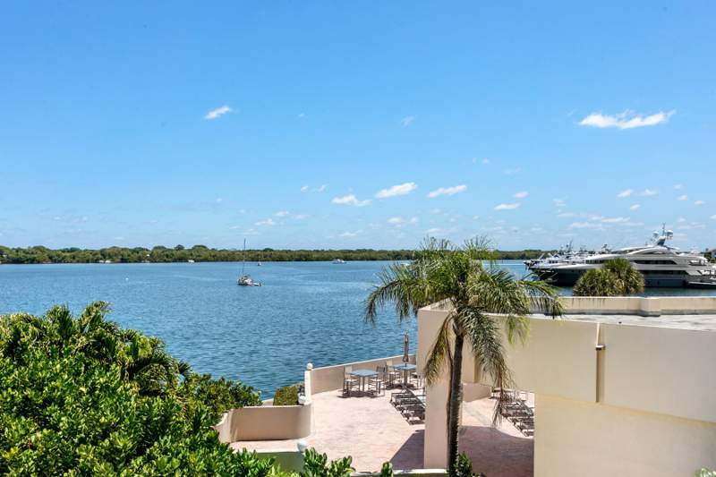 2 bedroom Condominium at 130 Lakeshore Drive #322, Old Port Cove Condo Two, North Palm Beach — photo 3