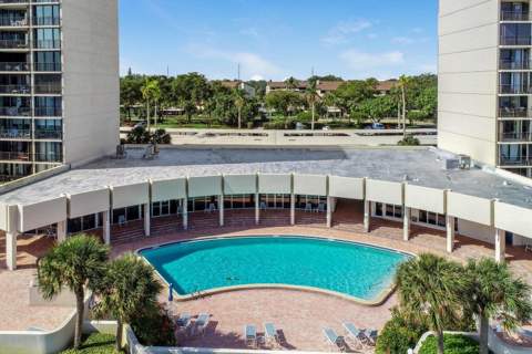 130 Lakeshore Drive #322, North Palm Beach FL - photo 7 of 20