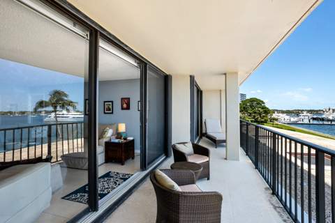 130 Lakeshore Drive #322, North Palm Beach FL - photo 8 of 20