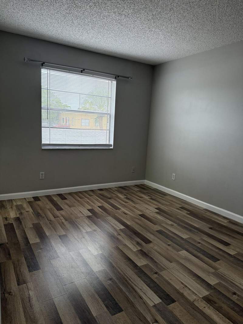 2 bedroom Condominium at 1409 Lake Avenue #6, Bent Palm Apts Condo, Lake Worth Beach — photo 4