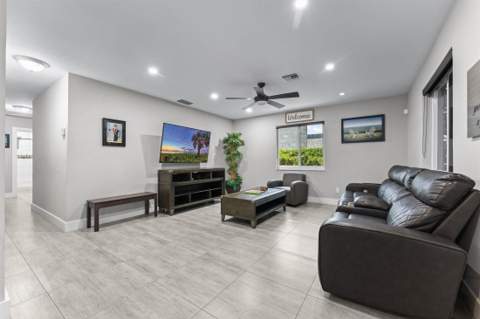 1633 SW 30th Avenue, Fort Lauderdale FL - photo 10 of 50
