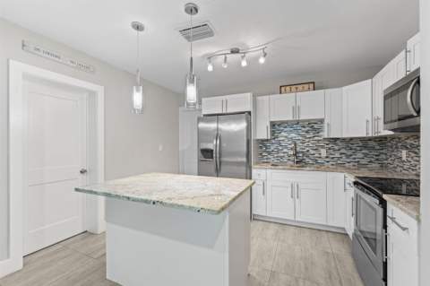 1633 SW 30th Avenue, Fort Lauderdale FL - photo 6 of 50