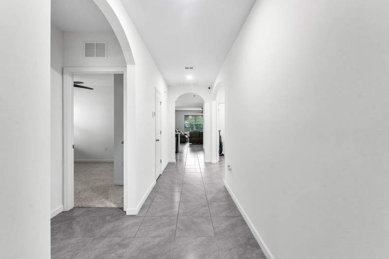 4 bedroom Single Family Residence at 626 SW Ester Avenue, Port St Lucie Section 27, Port St. Lucie — photo 5