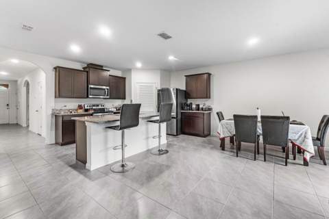 626 SW Ester Avenue, Port St. Lucie FL - photo 6 of 27