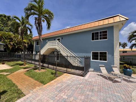 12 NE 19th Court #204A, Wilton Manors FL - photo 20 of 23