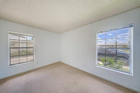 546 Covered Bridge Boulevard #A, Lake Worth FL - photo 11 of 29