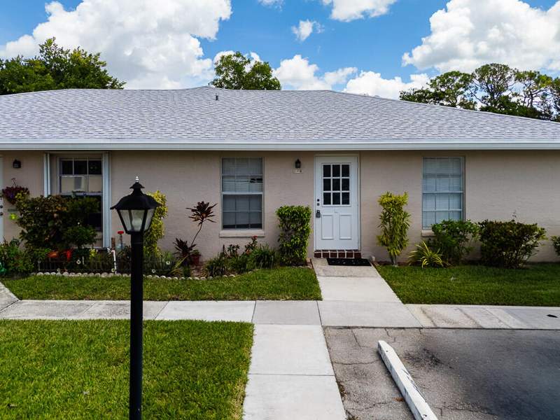 2 bedroom Condominium at 546 Covered Bridge Boulevard #A, Covered Bridge Condo, Lake Worth — photo 2