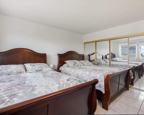 180 NE 12th Avenue #15E, Hallandale Beach FL - photo 15 of 28