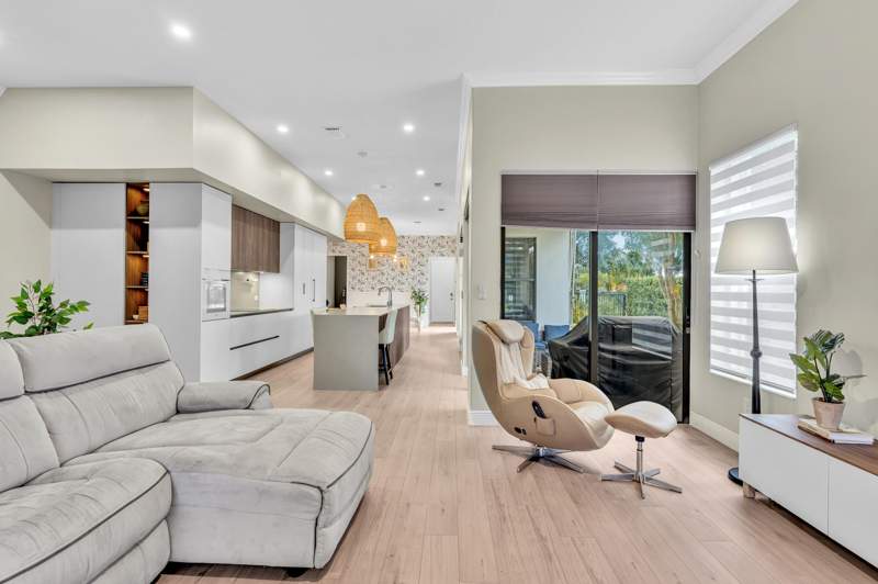 3 bedroom Single Family Residence at 8289 NW 38th Street, Monterra Plat, Cooper City — photo 3