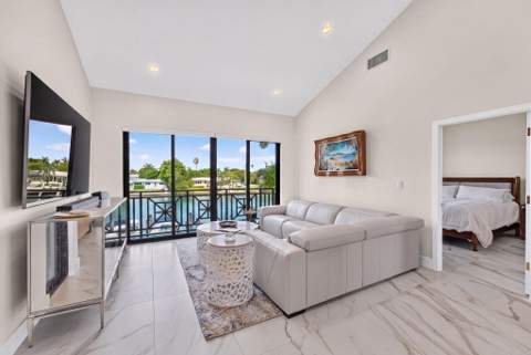 1555 S Ocean Lane #274, Fort Lauderdale FL - photo 7 of 25