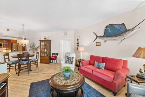 815 NW Flagler Avenue #201, Stuart FL - photo 11 of 51