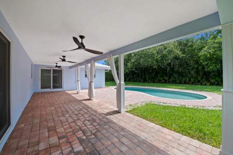 3244 NW 25th Way, Boca Raton FL - photo 24 of 31