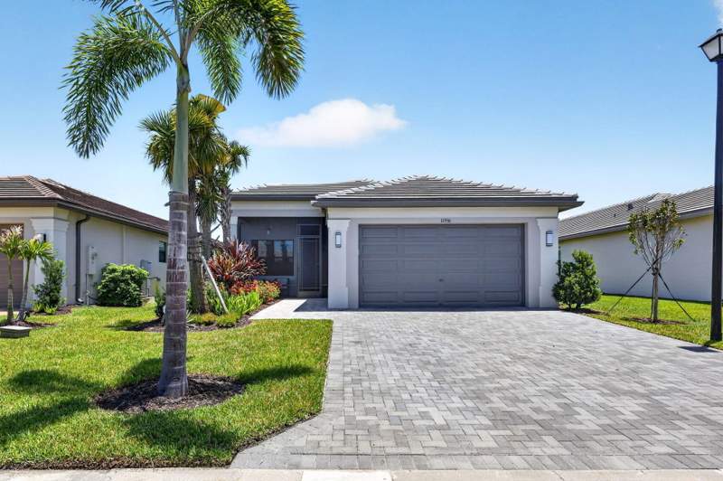 3 bedroom Single Family Residence at 11550 SW Oceanfront Court, Valencia Walk At Riverland, Port St. Lucie — photo 3