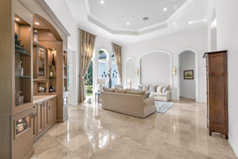 17582 Middle Lake Drive, Boca Raton FL - photo 11 of 36