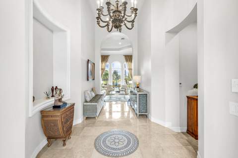 17582 Middle Lake Drive, Boca Raton FL - photo 8 of 36