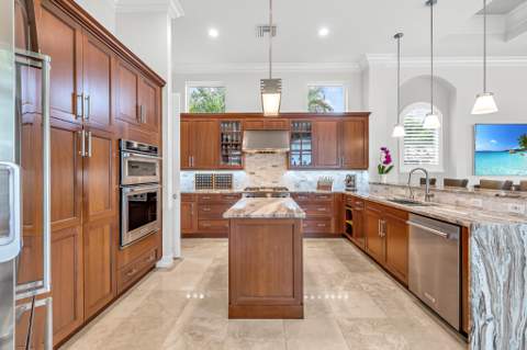 17582 Middle Lake Drive, Boca Raton FL - photo 14 of 36