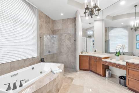 17582 Middle Lake Drive, Boca Raton FL - photo 24 of 36