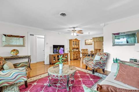 4159 NW 52nd Avenue, Lauderdale Lakes FL - photo 6 of 28