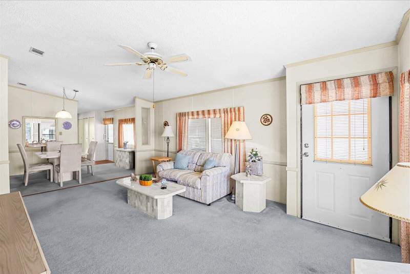 2 bedroom Manufactured Home at 484 Tropical Isles Circle #D-32, Tropical Isles, Fort Pierce — photo 5