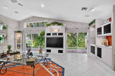 22887 Barrister Drive, Boca Raton FL - photo 9 of 65