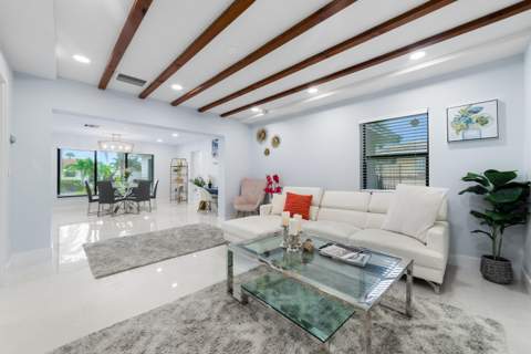 324 Bamboo Road, Palm Beach Shores FL - photo 16 of 46