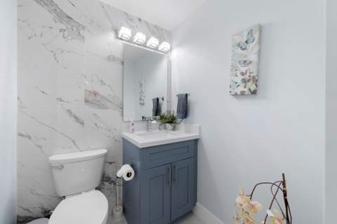 324 Bamboo Road, Palm Beach Shores FL - photo 19 of 46