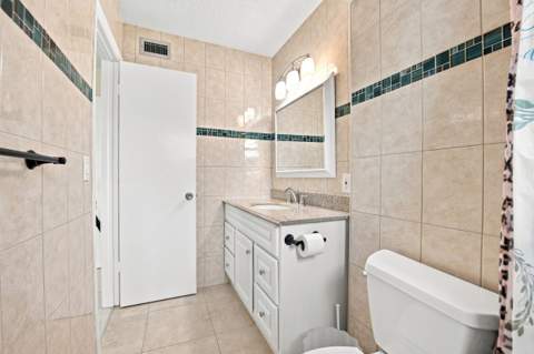 2223 NE 1st Court #101, Boynton Beach FL - photo 17 of 32