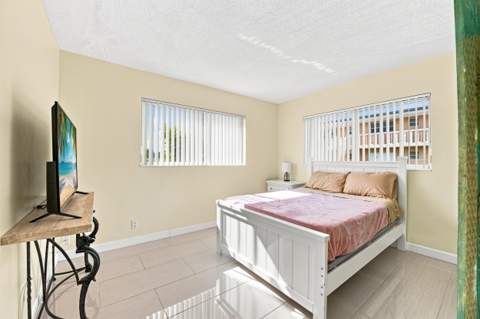 2223 NE 1st Court #101, Boynton Beach FL - photo 19 of 32