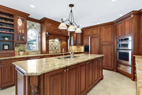 2700 NE 23rd Street, Pompano Beach FL - photo 11 of 49