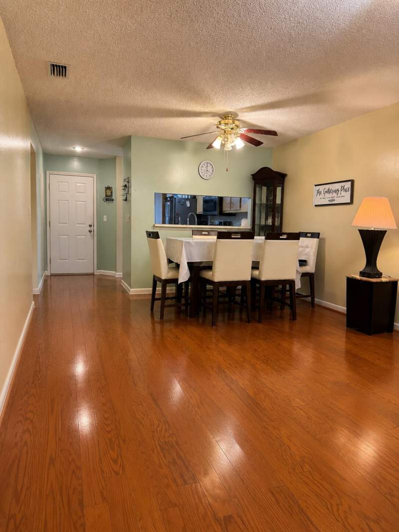 2 bedroom Condominium at 404 Harbour Pointe Way, Harbour Pointe At River Bridge Condo, Greenacres — photo 2