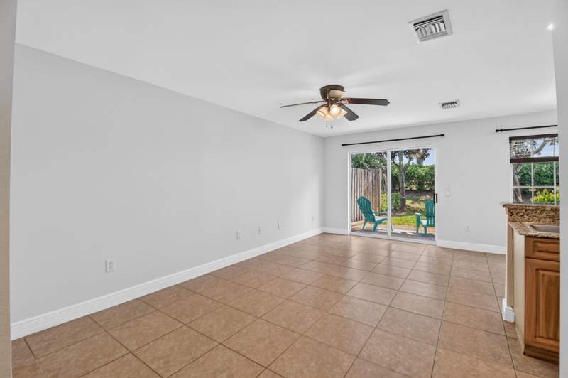 3 bedroom Townhouse at 6691 Old Farm Trail, Green Cay Village, Boynton Beach — photo 4